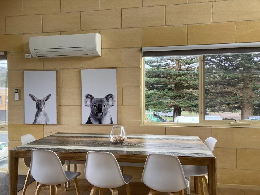 Surf Break At Bayview Villas Sea View Port Campbell Extérieur photo